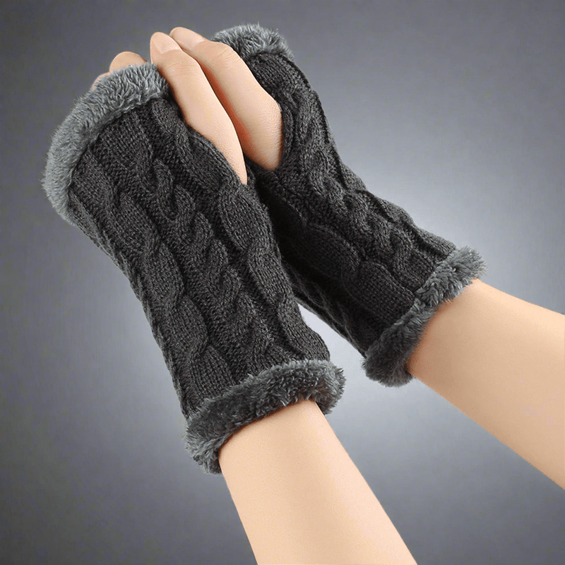 Twist - Knit Fingerless Gloves - Vital